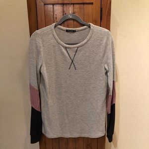Pink Clover, XS, Long Sleeved Gray Sweater.